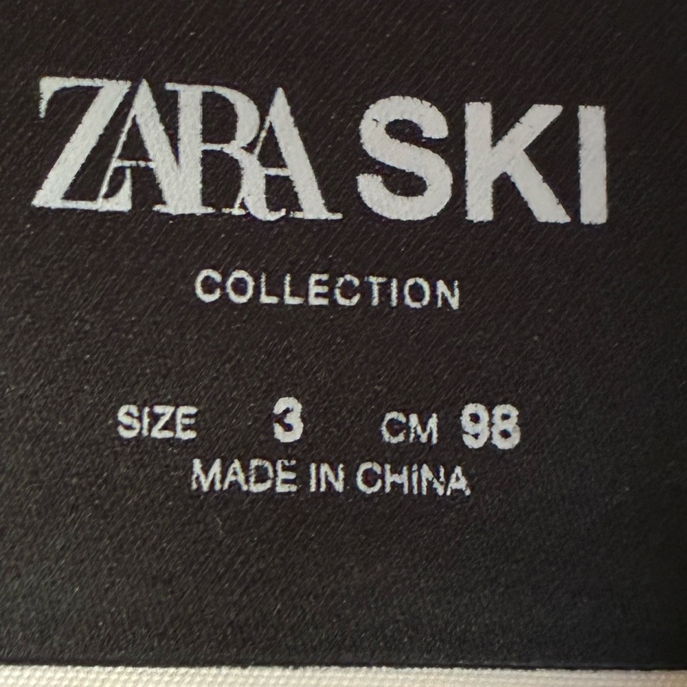 NWT. Zara Kids White Hooded Ski Jacket. Size 3. - Picture 6 of 13